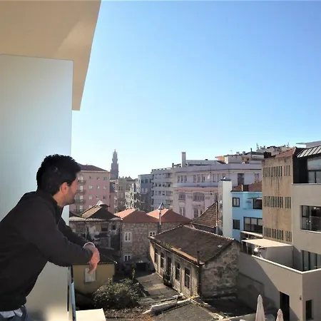 Porto Sunny Terrace Almada *