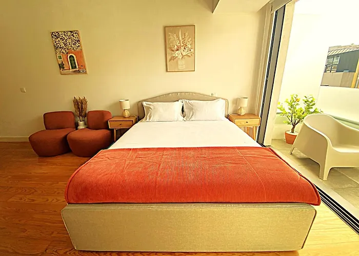 Porto Sweetheart - Almada * Oporto